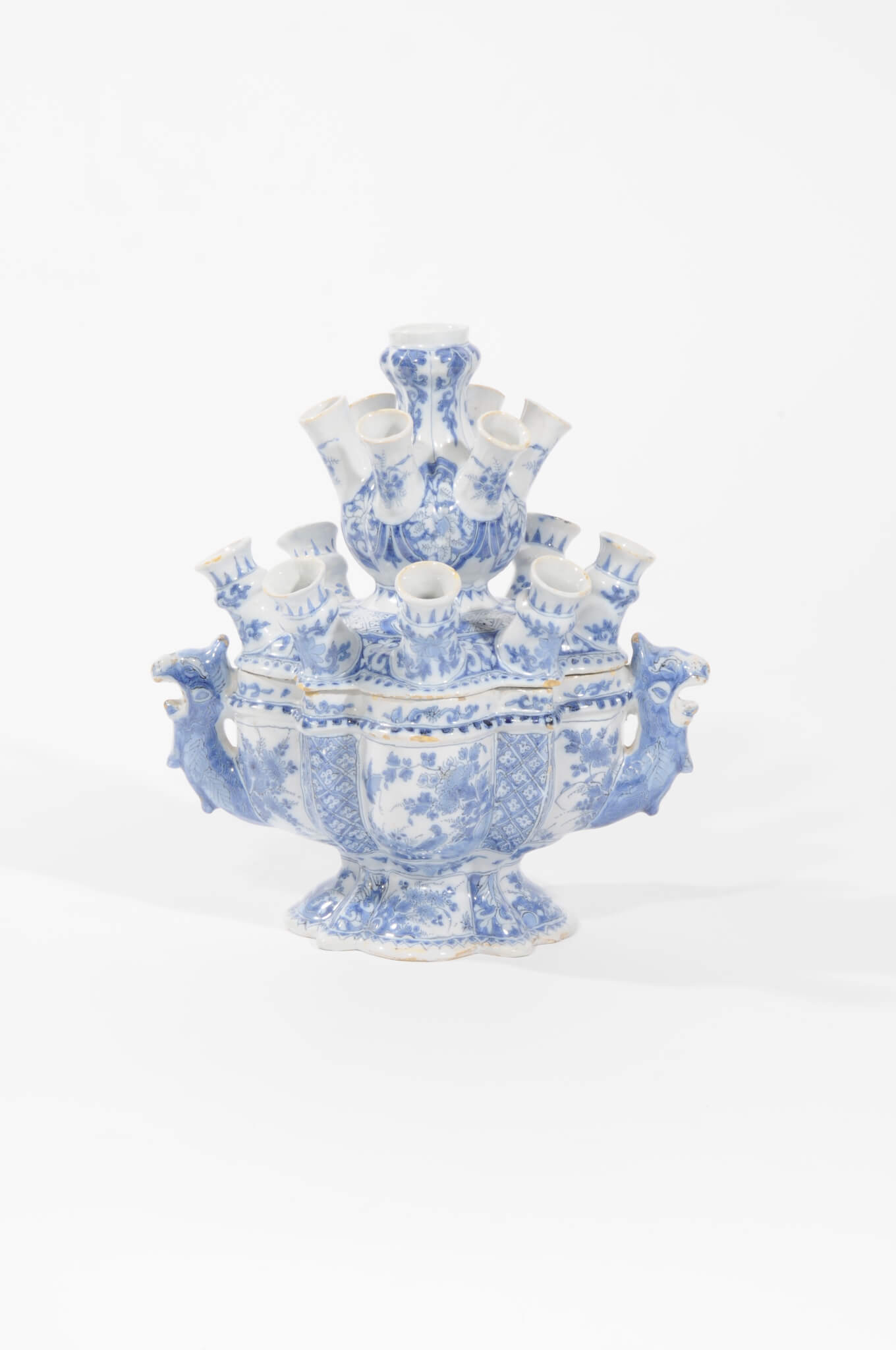 •D1033。蓝色和白色的花碗和壶盖