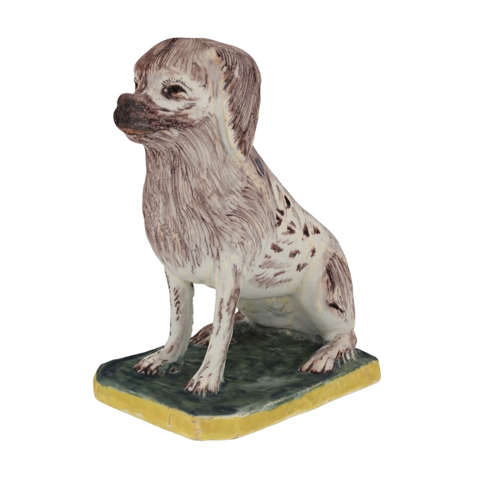 D2124彩绘的坐着的西班牙猎犬
