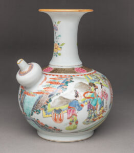 肯迪与家庭玫瑰装饰。瓷器(硬糊)，中国，1740-45，博物馆购买，由巴迪·陶布基金会、丹尼斯·a·罗奇和吉尔·罗奇董事提供资金2020.0022